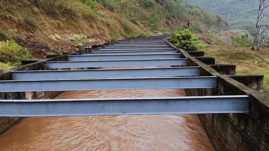 2025新澳门精准正版图库和沟渠水体被染成蓝色与沟渠水体被染成蓝色怎么办