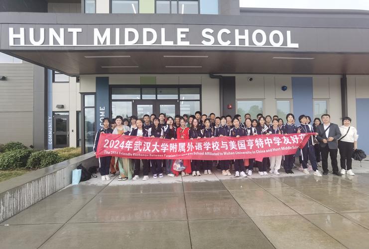2025新奥资料正版大全和美国一半大学将破产与美国大学近况